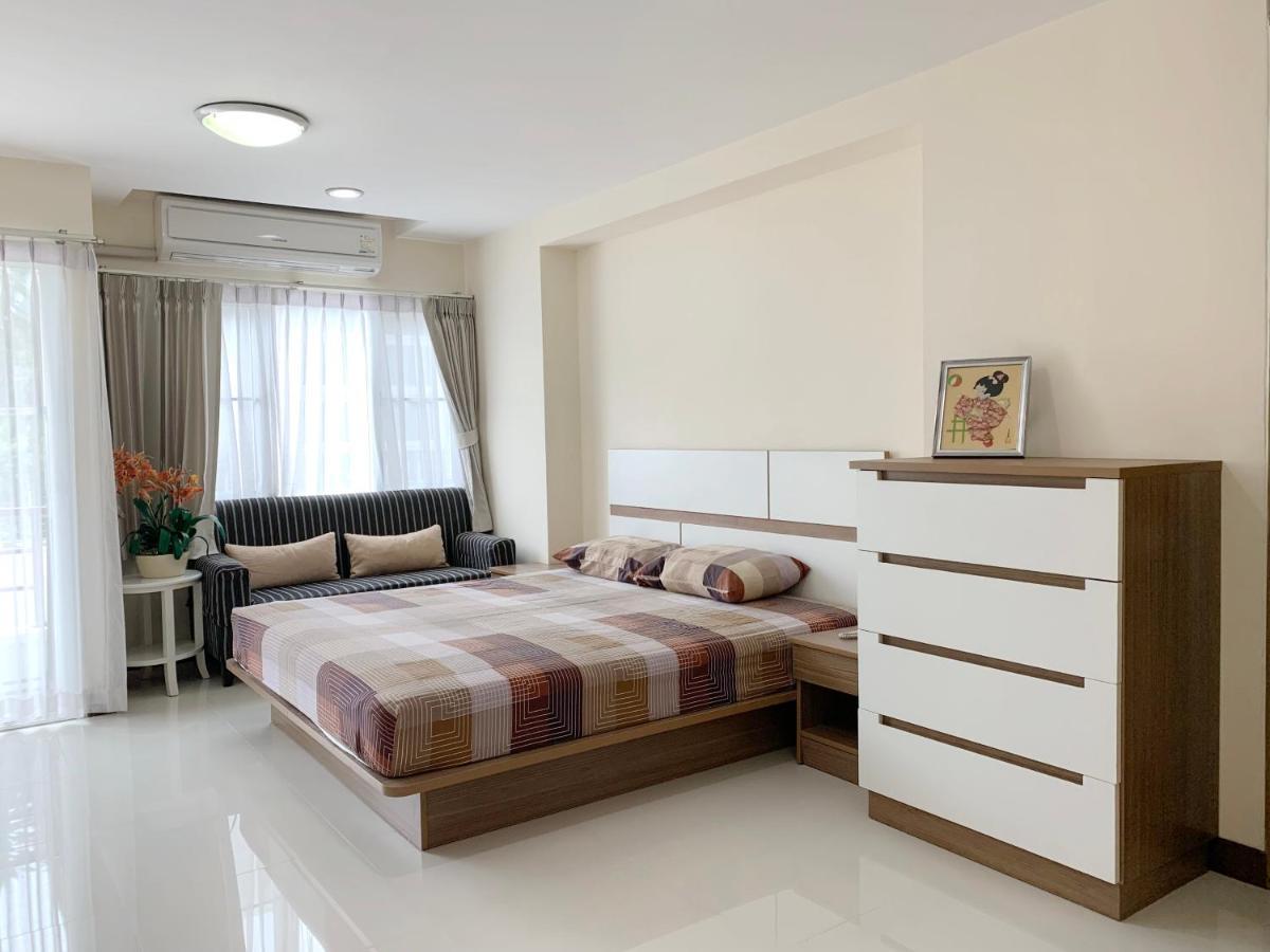 Charming Resident At Ekkamai From Studio Unit Up To 2 Bedroom Apartment Bangkok Exterior foto
